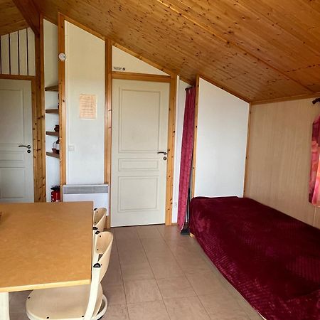 Les Chalets Du Piou Bussieres  エクステリア 写真